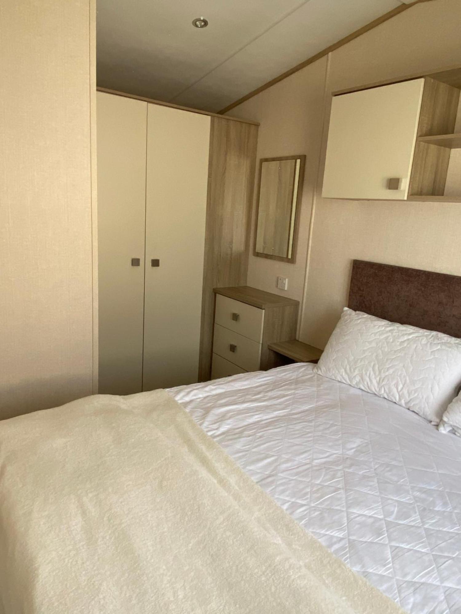 Holiday home Stunning Caravan On Bay View